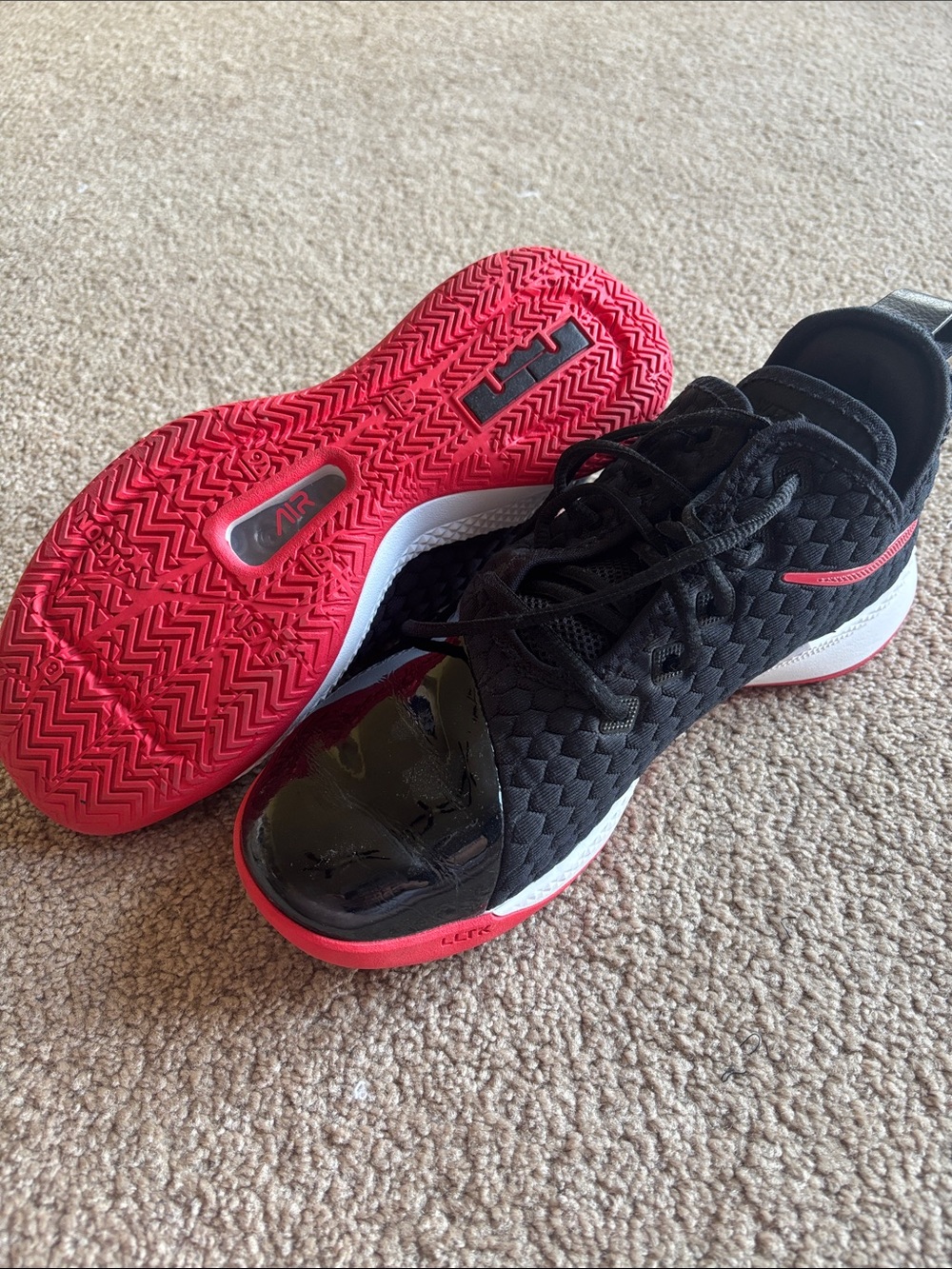 Nike Kids Black, red & White Athletic Sneakers